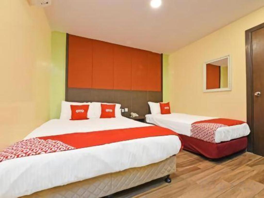 Capital O 90574 Hotel Glo Куала Лумпур Екстериор снимка