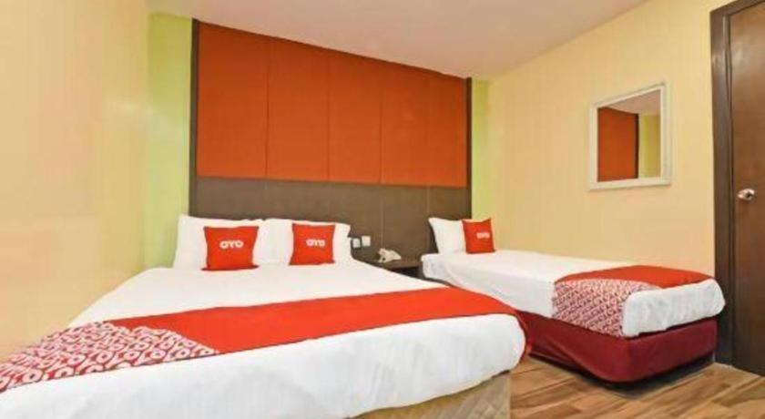 Capital O 90574 Hotel Glo Куала Лумпур Екстериор снимка