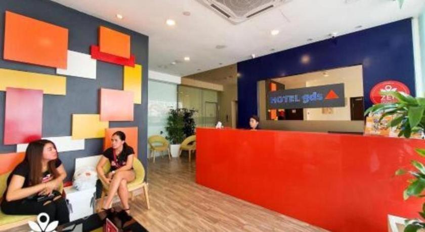 Capital O 90574 Hotel Glo Куала Лумпур Екстериор снимка